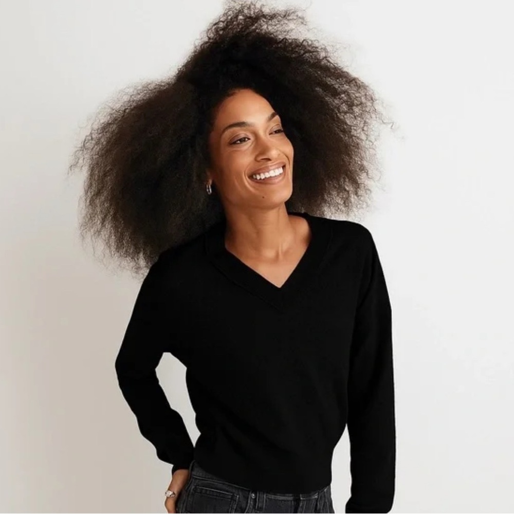 Cashmere V-Neck Sweater